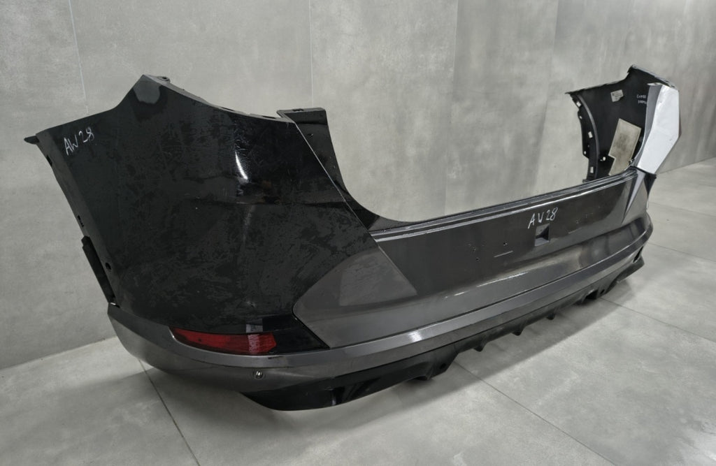 Zadnji branik Cupra Formentor 5FF 20-24