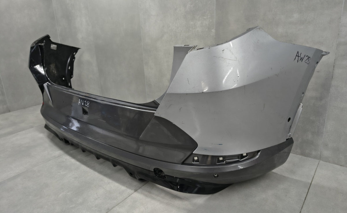 Zadnji branik Cupra Formentor 5FF 20-24