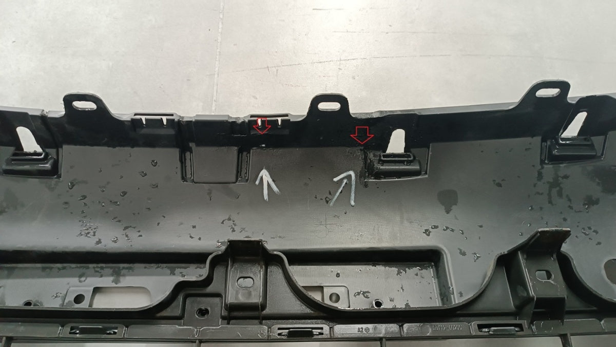 Prednji branik Toyota Land Cruiser J150 Lift 13-17