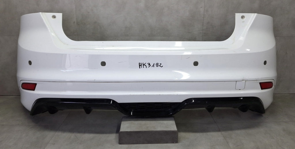 Zadnji branik Ford Focus MK3 ST LINE HB 10-13