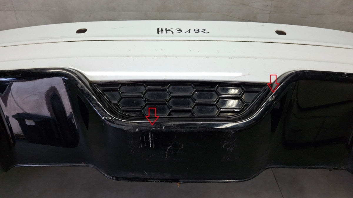 Zadnji branik Ford Focus MK3 ST LINE HB 10-13