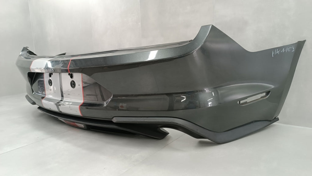 Zadnji branik Ford Mustang VI LIFT 18-22 / + lampa