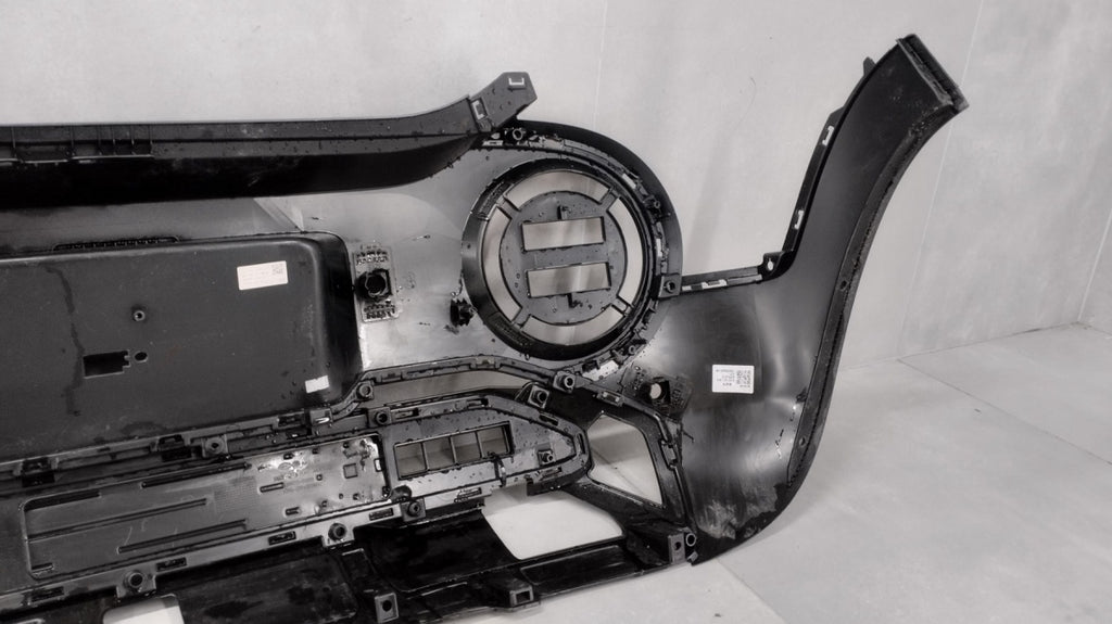 Zadnji branik HYUNDAI INSTER 24-