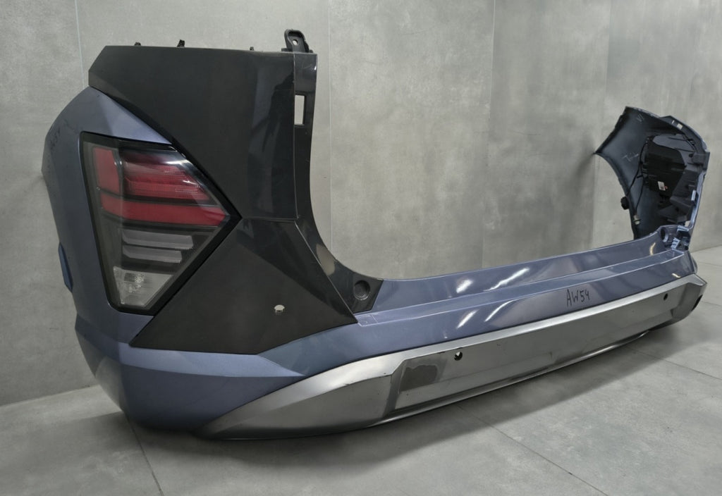 Zadnji branik Hyundai Kona 2 II 22- / + lampki