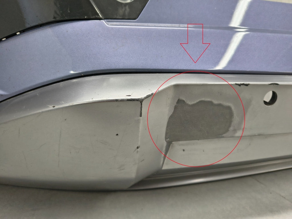 Zadnji branik Hyundai Kona 2 II 22- / + lampki