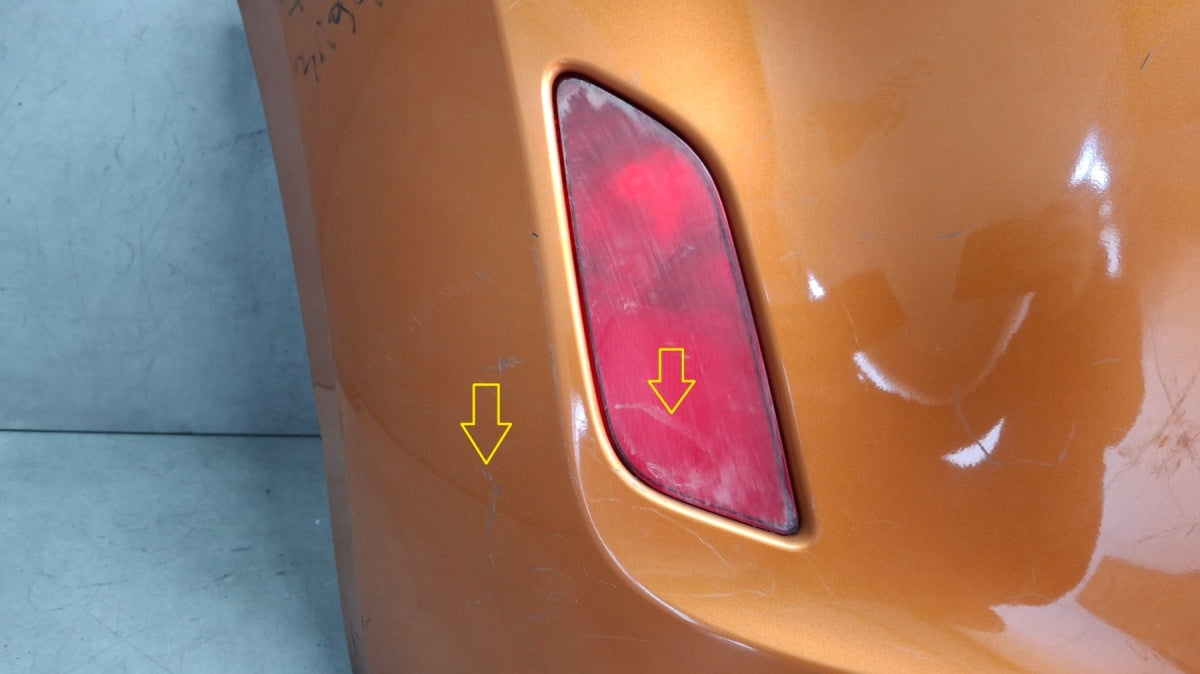 Zadnji branik Hyundai Veloster 1 I 11-17 / + 4 PDC + lampki