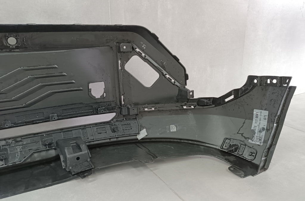 Zadnji branik KIA EV3 GT LINE 24-