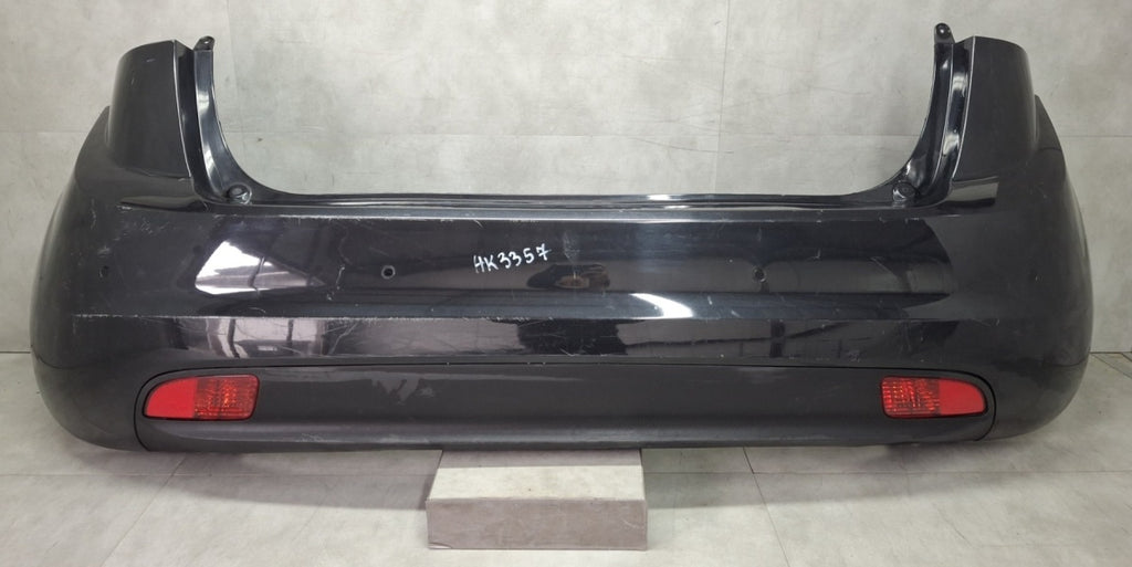 Zadnji branik KIA VENGA 09-19 / + lampki + 4 PDC + belka