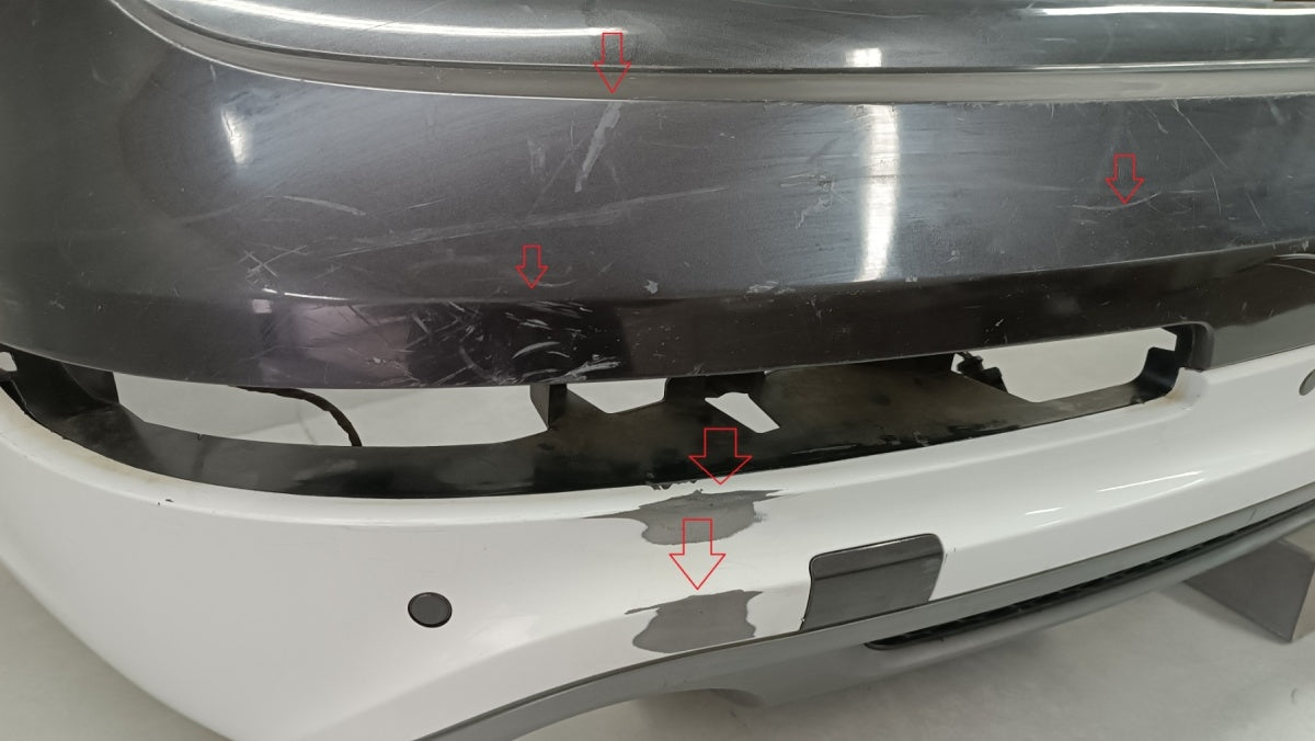 Zadnji branik Audi Q7 4L0 S Line Lift 09-15 / + 4 senzori PDC + wiązka + lampa