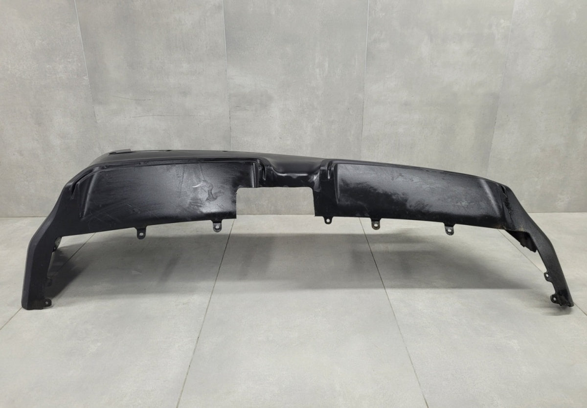 Zadnji branik Toyota BZ4X 22-