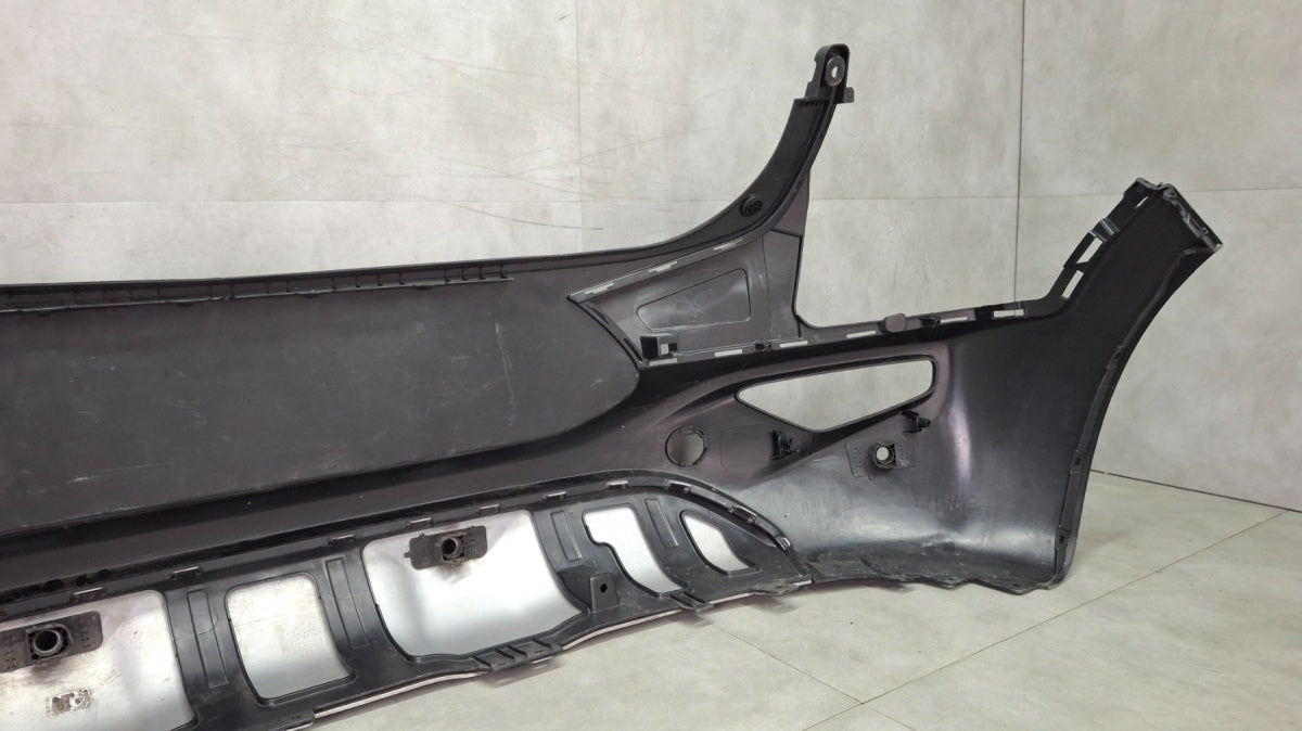 Zadnji branik Kia Stonic 17-25 / + 1 lampka