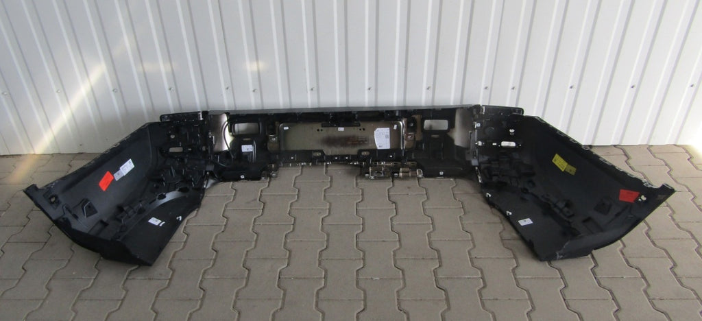 Zadnji branik Land Range Rover Defender (Blacha) 20-