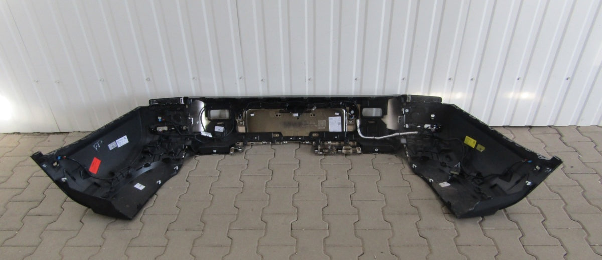 Zadnji branik Land Range Rover Defender (Blacha) 20-