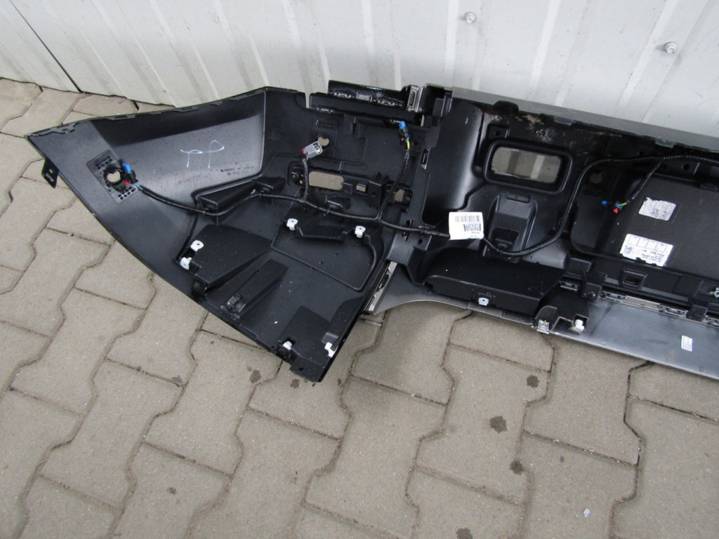 Zadnji branik Land Rover Defender II 20-