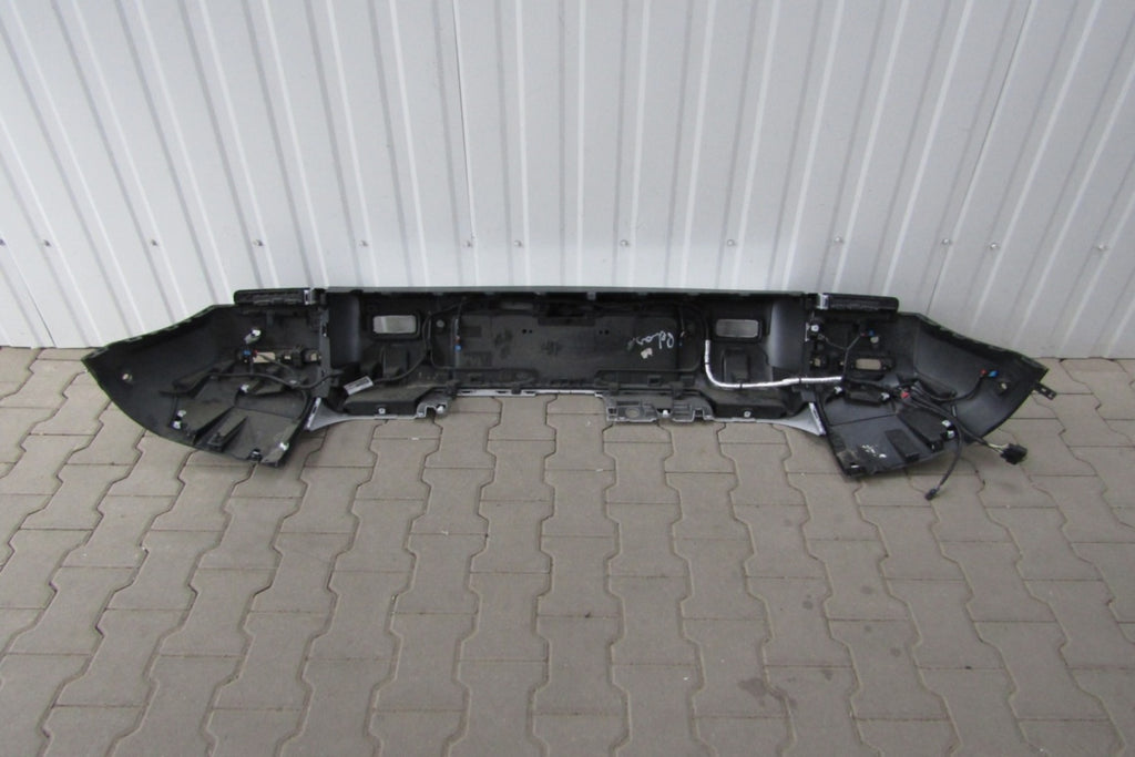 Zadnji branik Land Rover Defender II 19-