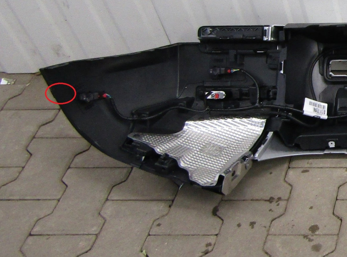 Zadnji branik Land Rover Defender II 19-