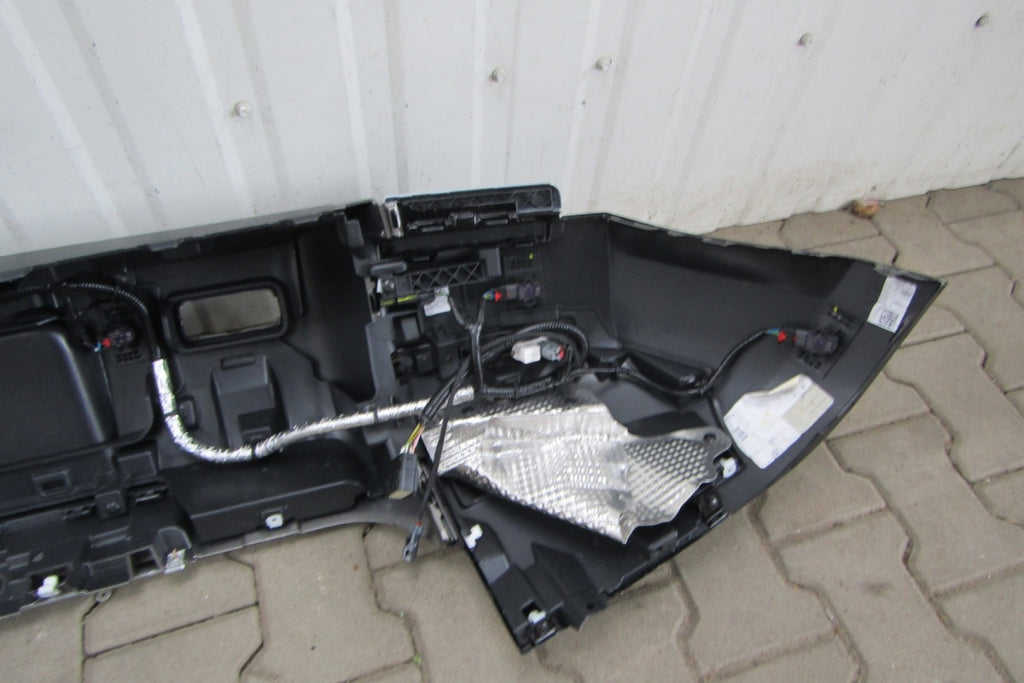 Zadnji branik Land Rover Defender II 20-