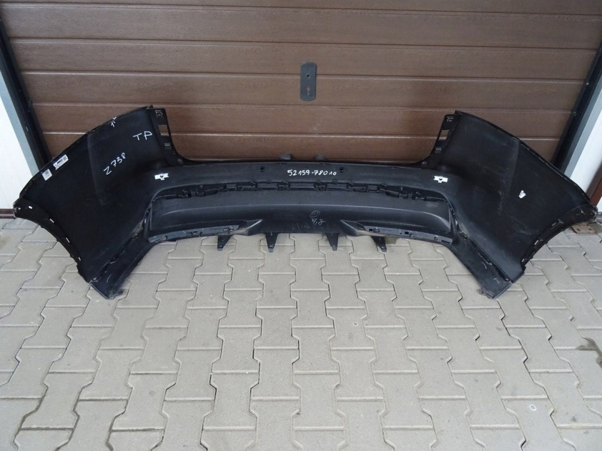 Zadnji branik Lexus NX 300H 200T 14-
