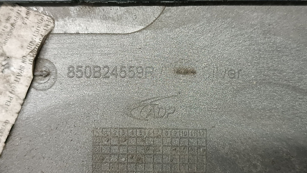 Zadnji branik Dacia Duster III 24-