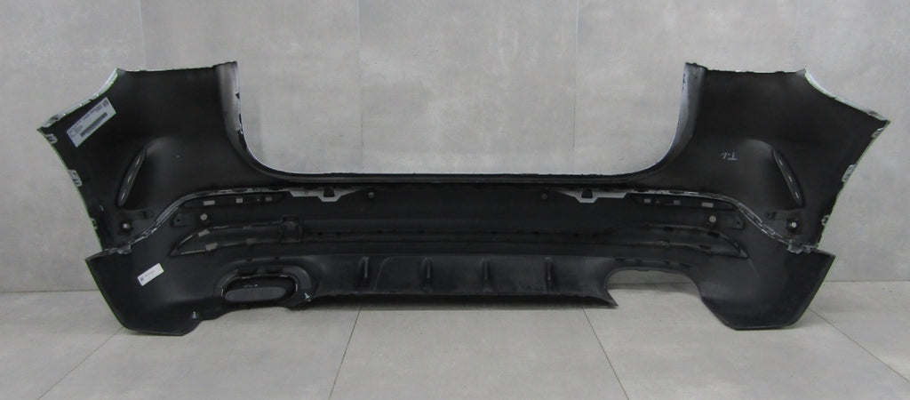 Zadnji branik Mercedes GLA H247 247 W247 AMG 20-