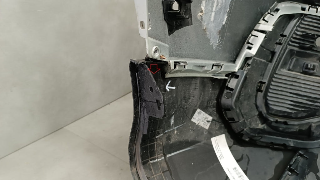 Zadnji branik Audi Q3 83F Sportback S-Line 19-25