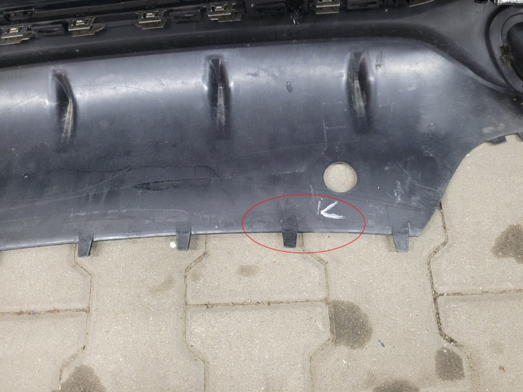 Zadnji branik Mercedes C klasa W206 206 AMG karavan 21-