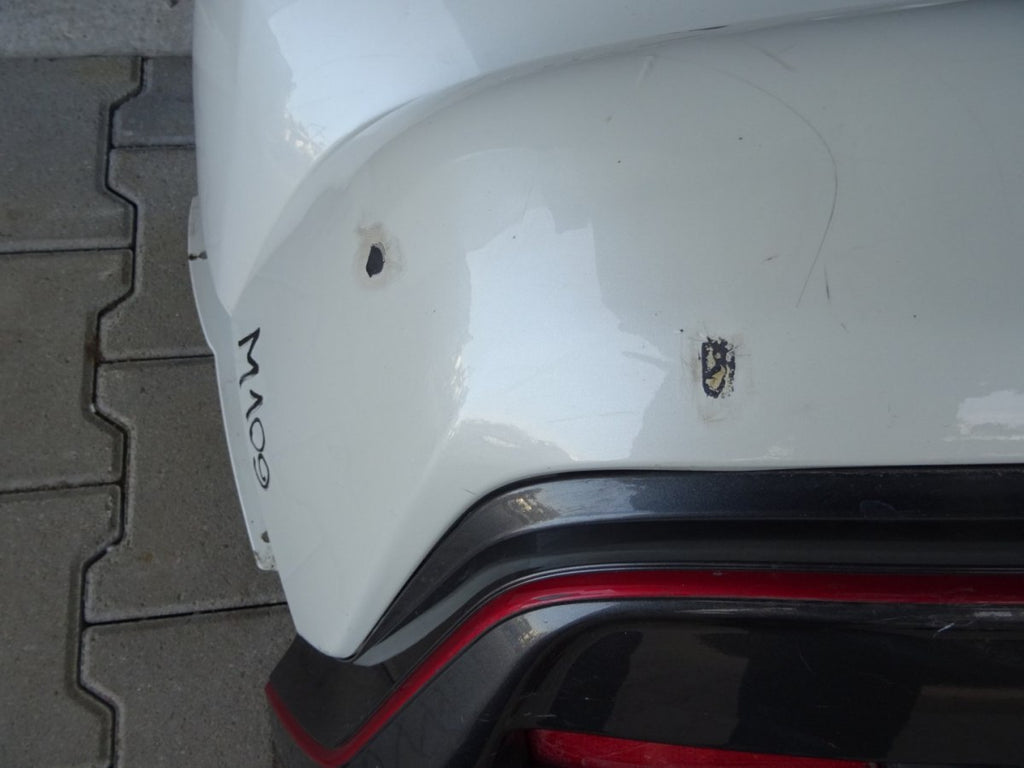 Zadnji branik Nissan Juke Nismo RS