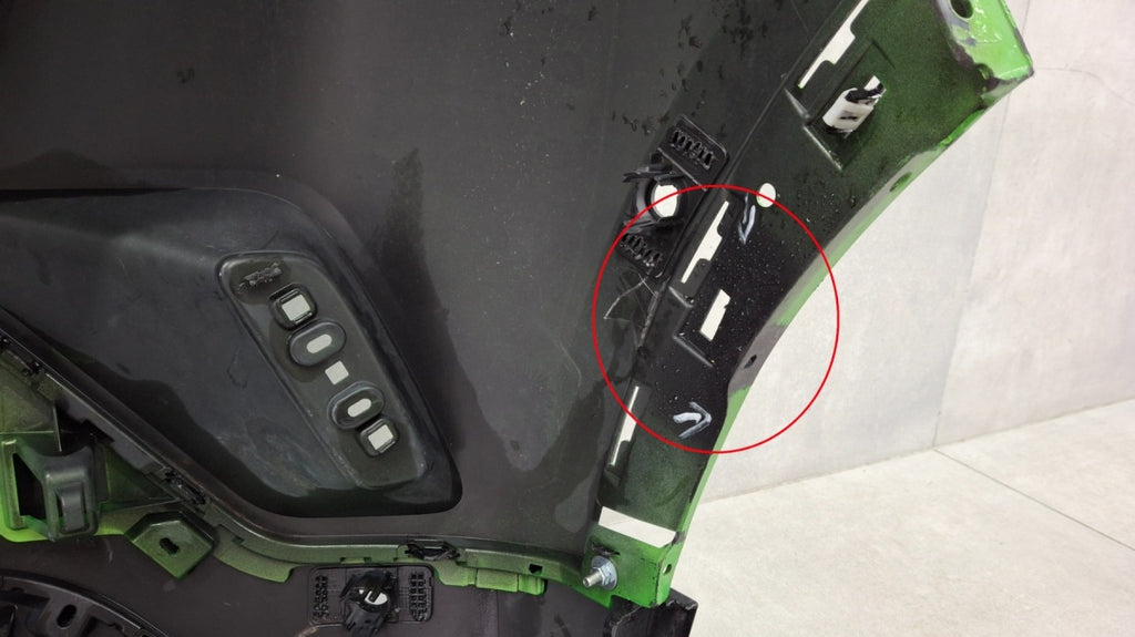 Zadnji branik Opel Mokka B II 20- / + lampa