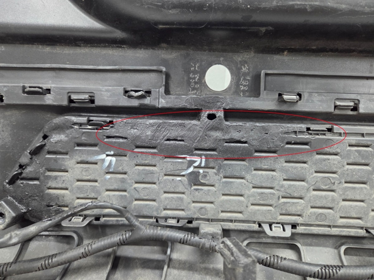 Zadnji branik SsangYong KGM Tivoli drugi lift 23-