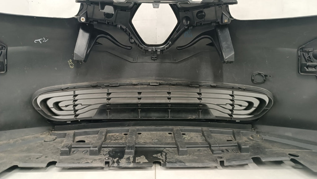 Prednji branik Renault ZOE 12-18