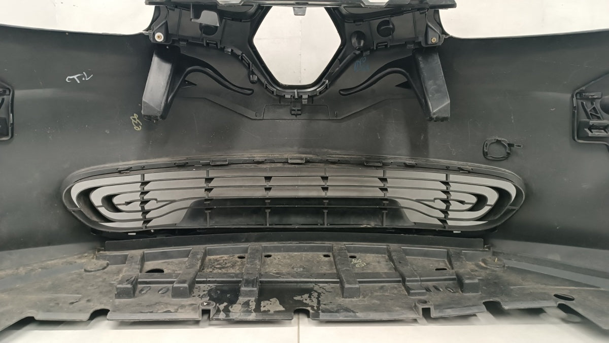 Prednji branik Renault ZOE 12-18