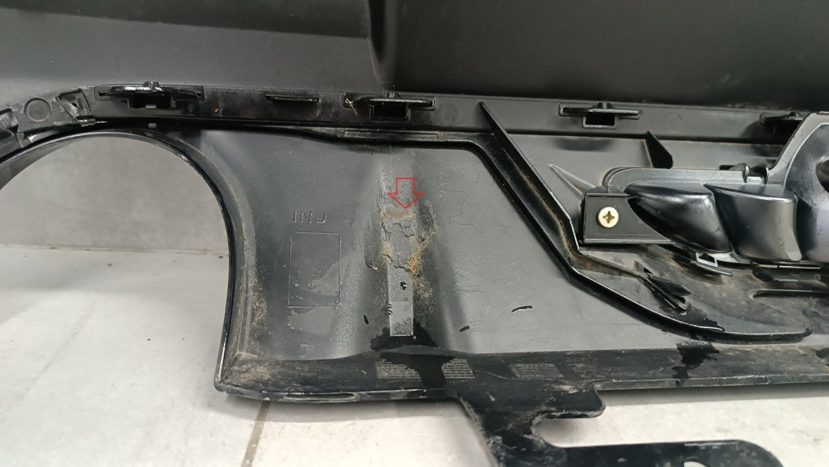 Zadnji branik Peugeot 208 2 II GT-Line 19- /+ ślizgi + lampa