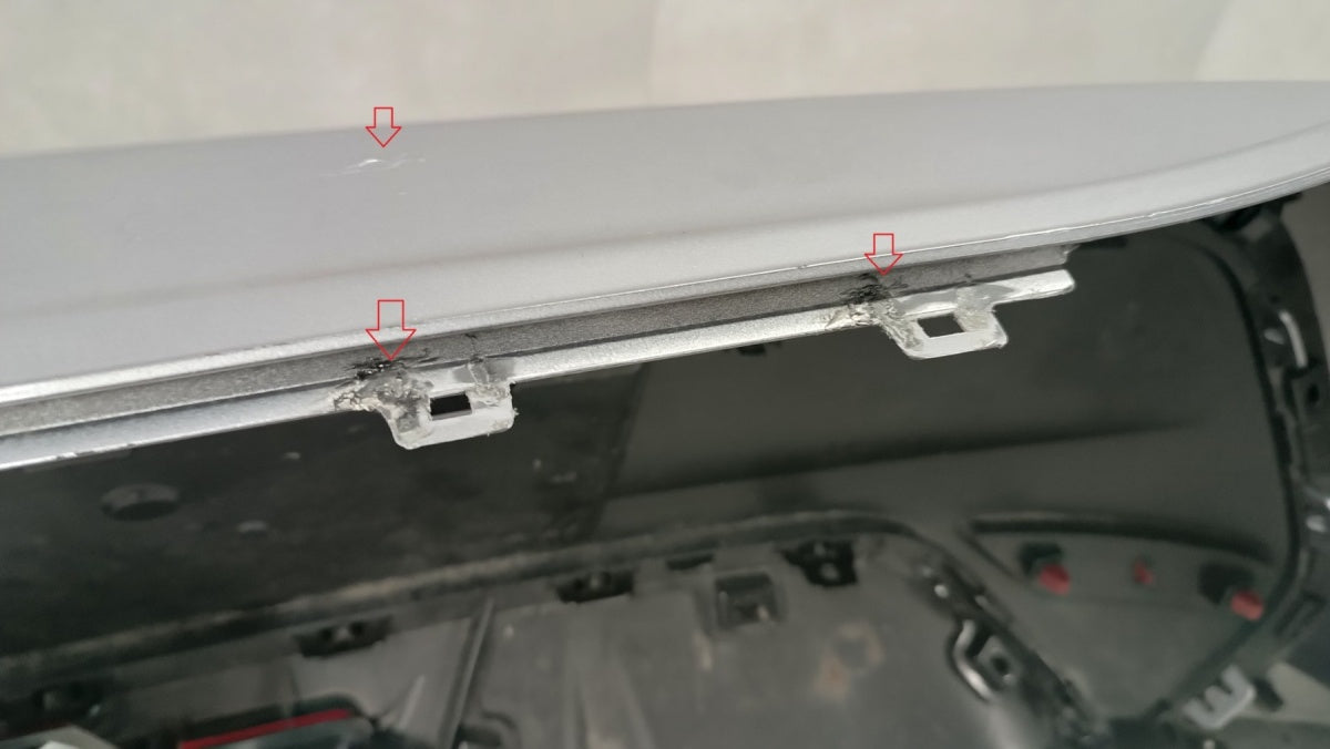 Zadnji branik Peugeot 208 2 II GT-Line 19- /+ ślizgi + lampa