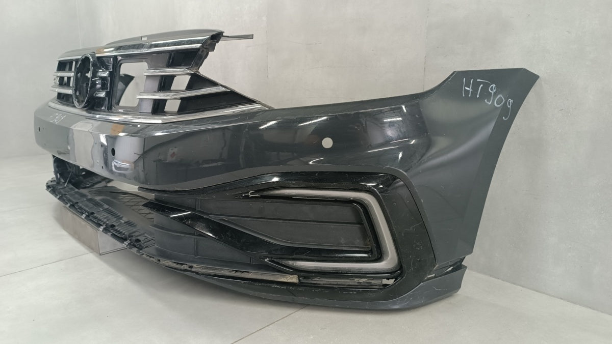 Prednji branik VW Volkswagen Passat GTE Lift B8 R Line 19-23