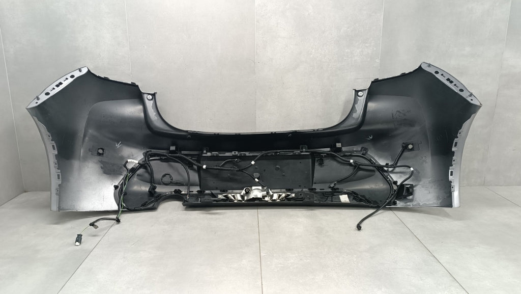 Zadnji branik Peugeot 208 2 II 19- / + lampa + wiązka