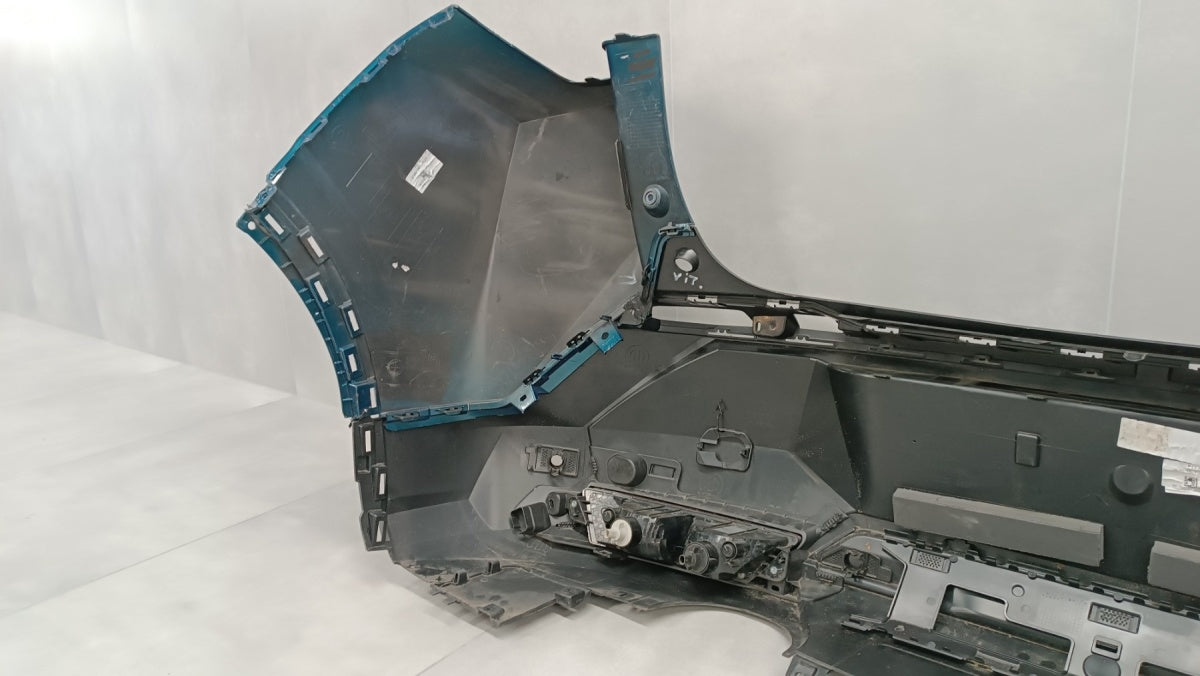 Zadnji branik Peugeot 3008 III 3 23- / + 1x lampa