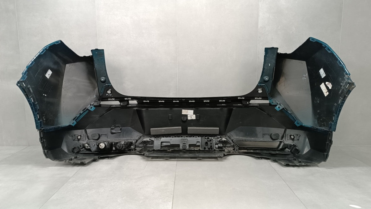 Zadnji branik Peugeot 3008 III 3 23- / + 1x lampa