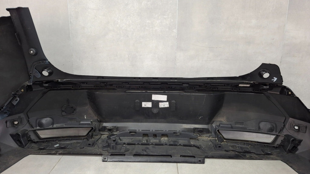 Zadnji branik Peugeot 5008 III 24- / + ślizgi