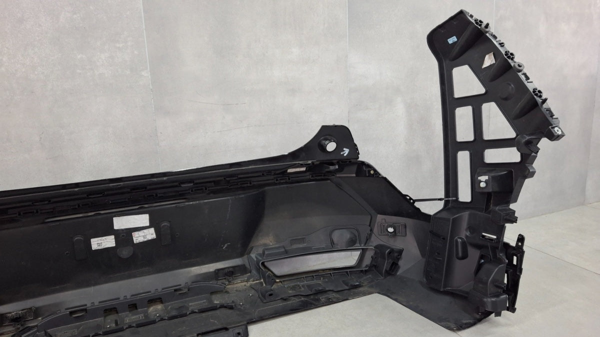 Zadnji branik Peugeot 5008 III 24- / + ślizgi