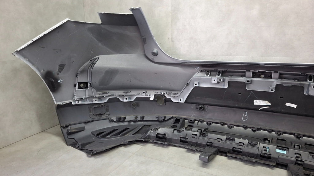 Zadnji branik Polestar 4 IV 23-