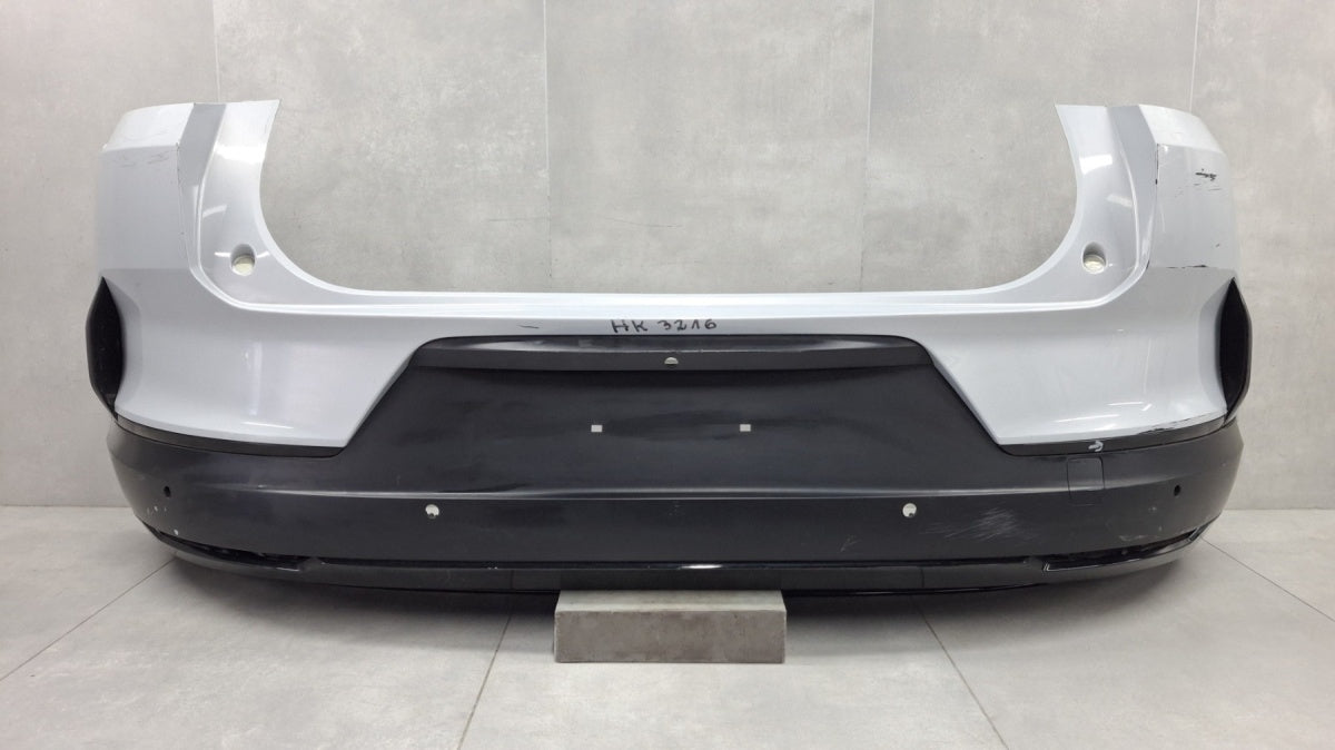 Zadnji branik Polestar 4 IV 23-