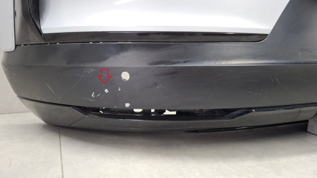 Zadnji branik Polestar 4 IV 23-