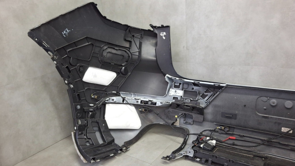 Zadnji branik Porsche Cayenne 9Y3 Coupe Turbo Lift 23-