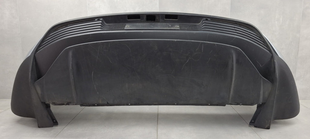 Zadnji branik Porsche Taycan 9J0 19-24