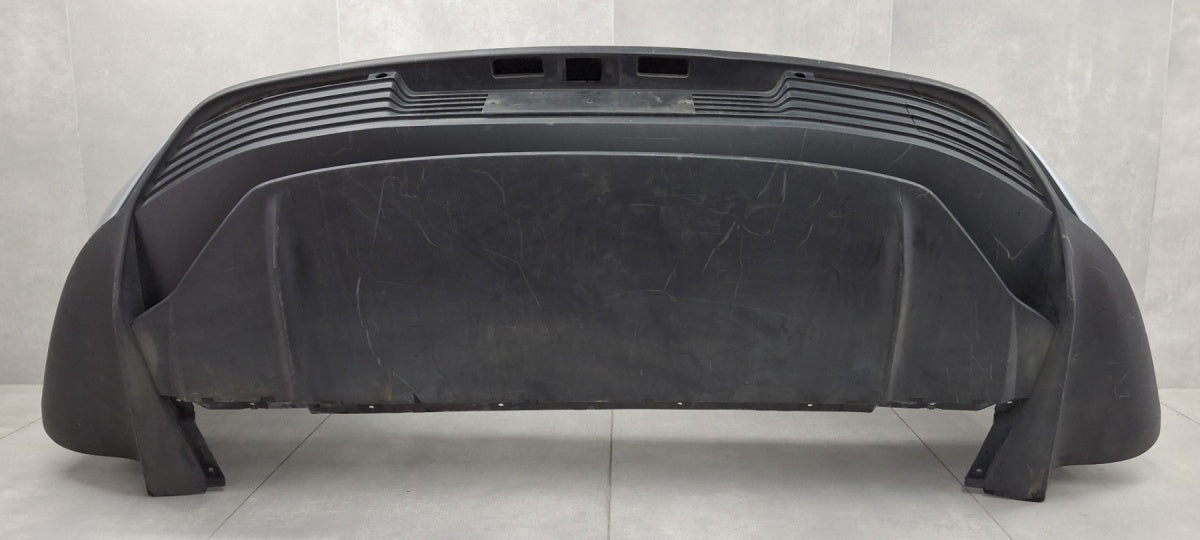Zadnji branik Porsche Taycan 9J0 19-24
