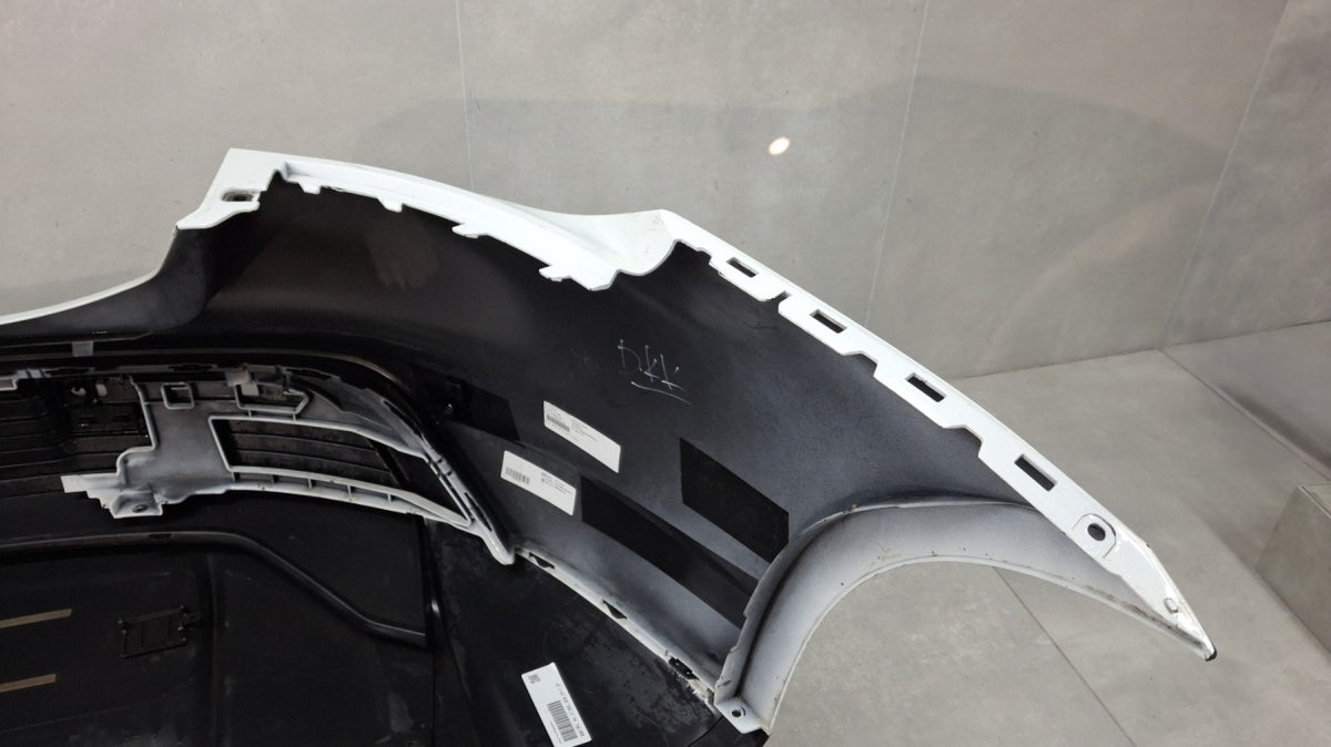 Zadnji branik Porsche Taycan 9J0 19-24