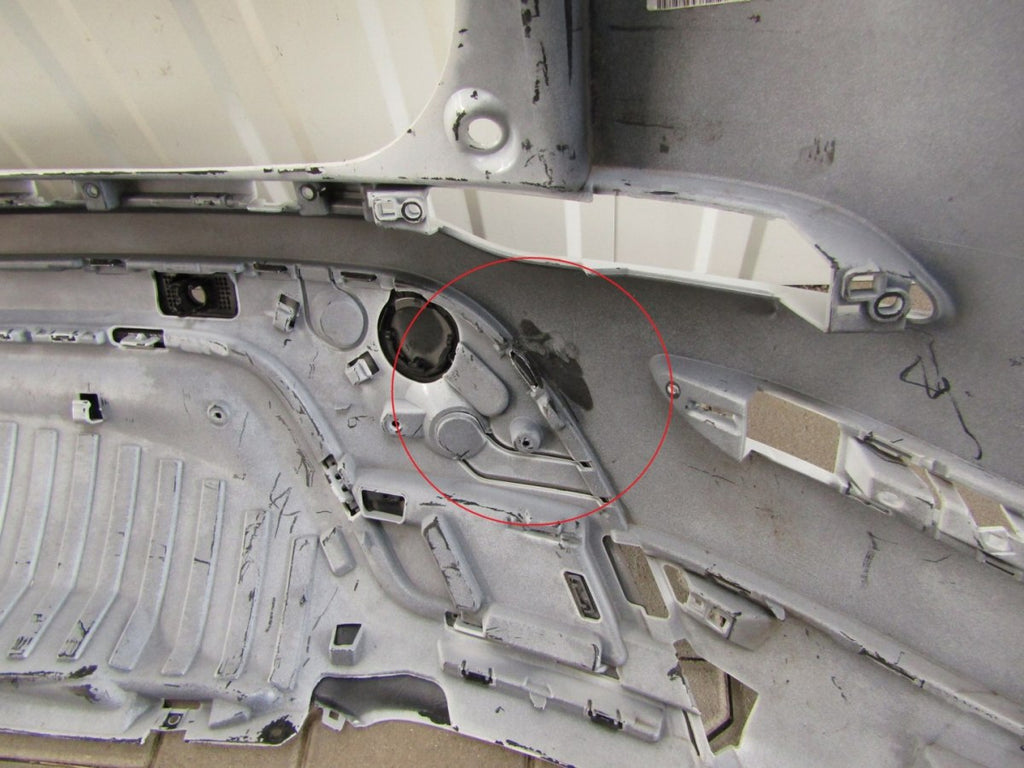 Zadnji branik RANGE ROVER EVOQUE II 2 18-
