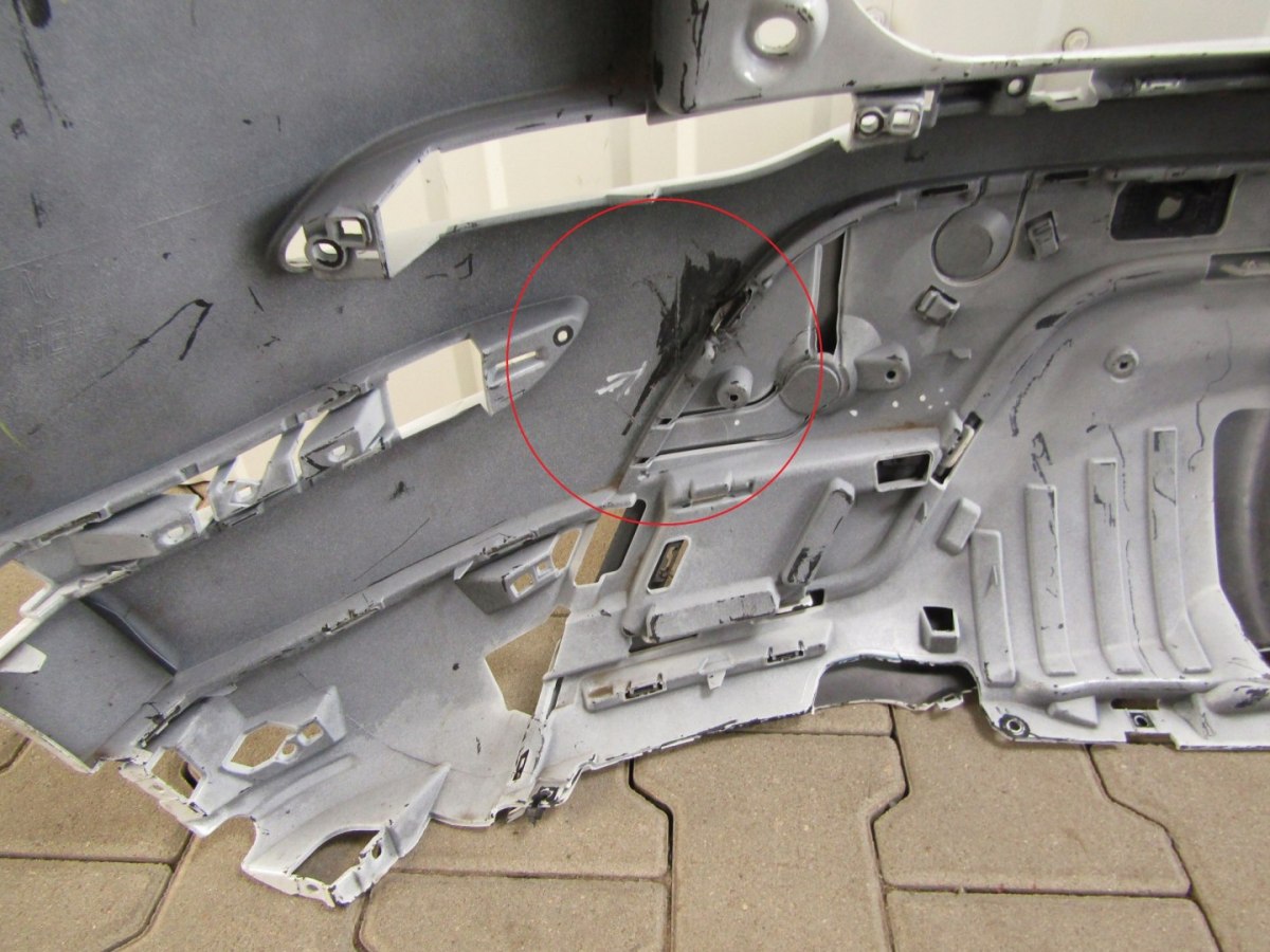 Zadnji branik RANGE ROVER EVOQUE II 2 18-