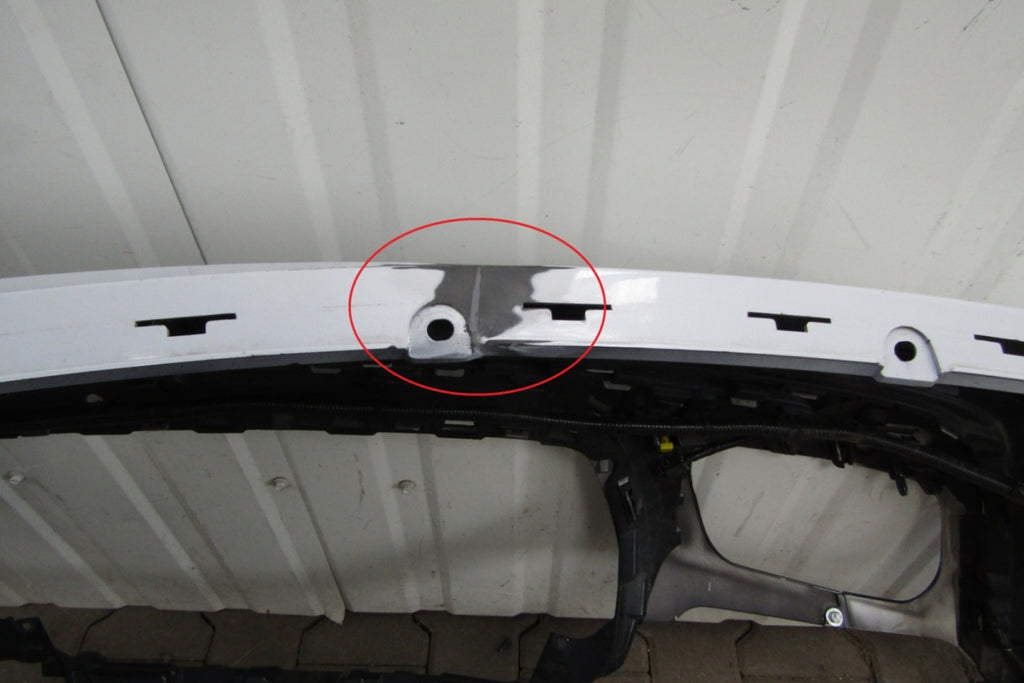 Zadnji branik RANGE ROVER VELAR 17- / RADARY /