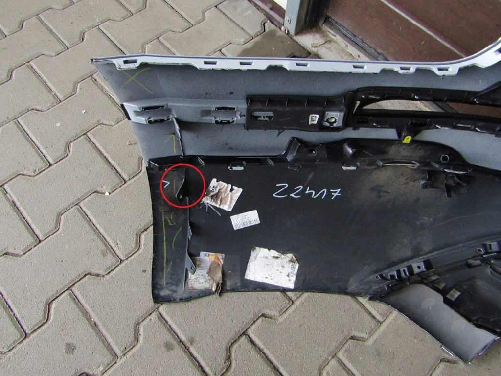 Zadnji branik Range Rover Velar 17-